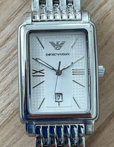 Emporio Armani Vintage Designer Watch Stainless Dial Bracelet Date Window
