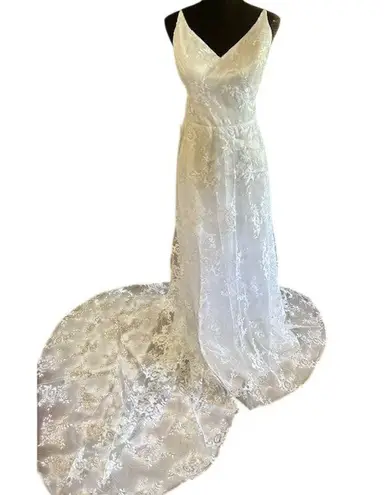 Wear Your Love Lace Wedding Dress – Size 12 / Large – With Train, New with Tags White