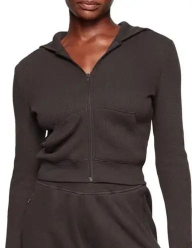 SKIMS Waffle Knit Cropped Zip Chocolate