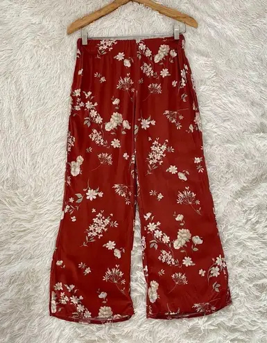 Brandy Melville  rare red floral cropped wide leg pants