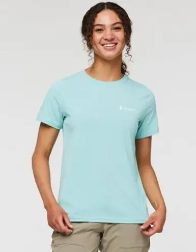 Cotopaxi  Woman’s Fino Tech Tee Shirt in light Blue XL