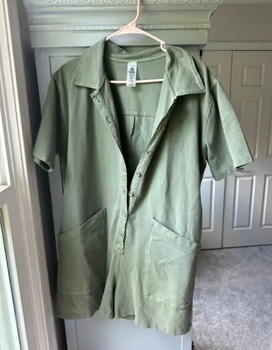 Boutique Very Cute Oversized Green Romper