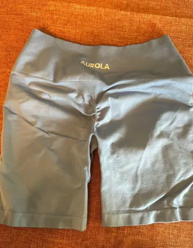 Aurola Blue compression shorts