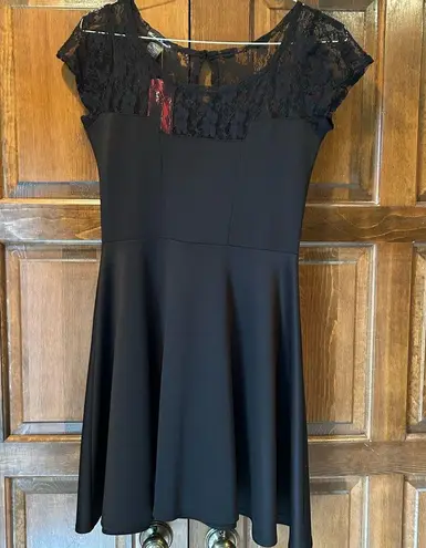 NWT Made In Heaven Black Short Sleeves Lace Trim Dress Black USA Size Medium