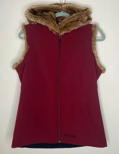 Marmot Hooded Faux Fur Trim Fleece Lined Jacket Vest in Merlot L