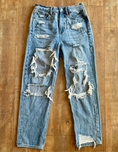 American Eagle  Ripped Highest Waist '90s Boyfriend Jeans Size 4