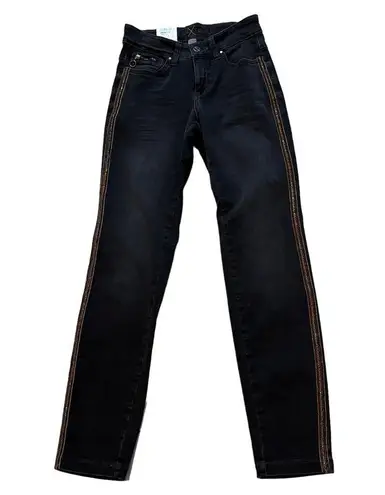 NWT, Mac Dream Slim Velvet Chain Jean Size 29