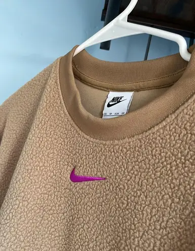 Nike NWT  Fleece Plush Crewneck Sweater