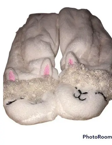 Holiday Style Fa La La Llama Shoe Size 4