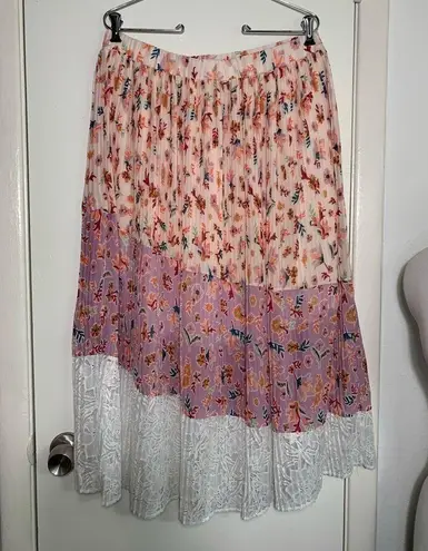 LAIA by Anthropologie, floral, pleated, tiered asymmetrical midi skirt size L Pink Size L