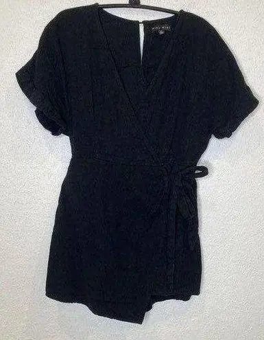 Miou Muse Shorts Romper Black Wrap V