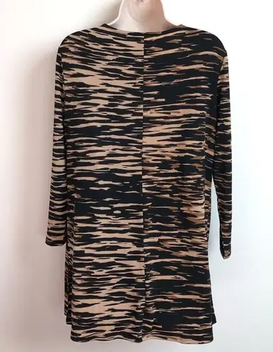 Lysse š keyhole animal print tunic top