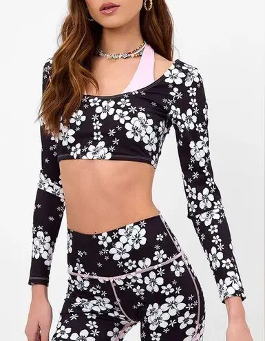 frankie's bikinis  Speedy Long Sleeve Floral Crop Top size M retails $110