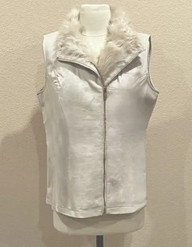 Dennis Basso NWOT Ivory Faux Fur and Leather Moto Vest Size Small