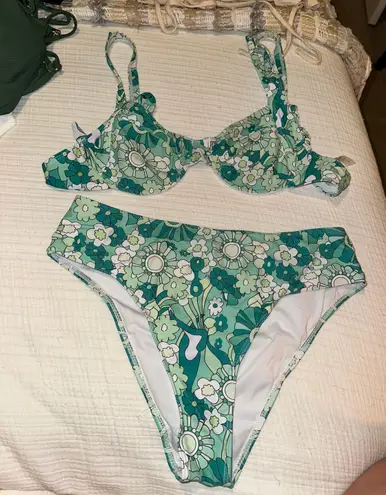 Green Floral Bikini Set Size L