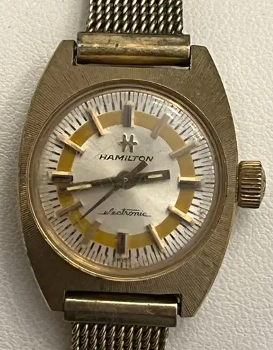 Hamilton Watch Electronic Vintage RARE 10KT Gold Plated Case and Mesh Bracelet