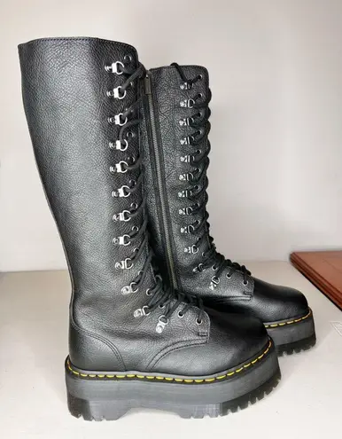RARE Dr.Martens IB60 Max Hardware Leather Knee High Platform RARE Dr.Martens IB60 Max Hardware Leather Knee High Platform