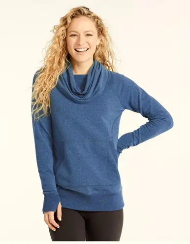 LL Bean Cozy Pullover in Blue Size M