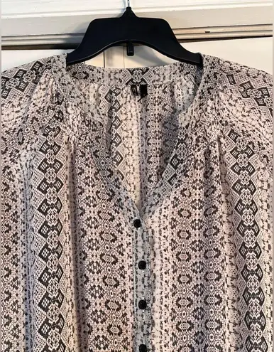 Maurice's  Sheer Printed Top size XL