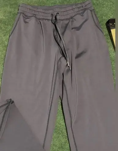 Susan Graver Jogger BNWOT