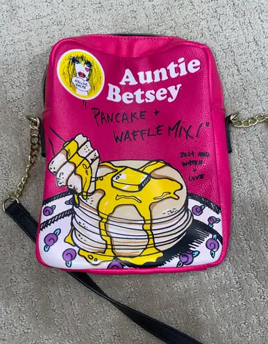 Betsey Johnson Betsy Johnson Pancake Purse Pink 48 31 Off Retail From Natalia