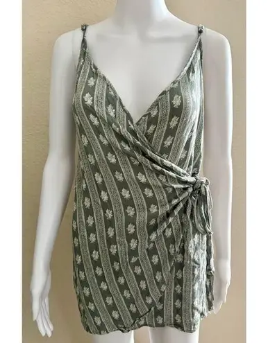 Sadie & Sage | Women's Boho Muted Tones Wrap Blouse Sleeveless Tank Top | Small Green