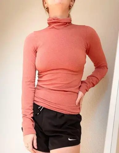 Lululemon  Yin Vibes Pink Turtleneck Compression Top