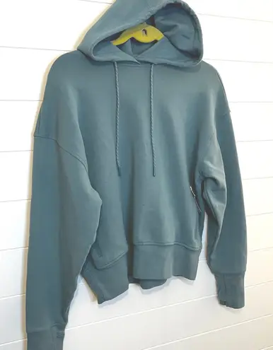 Old Navy Active Dynamic Fleece Cropped Hoodie Teal Size M Breathable Zip Pockets Green Size M