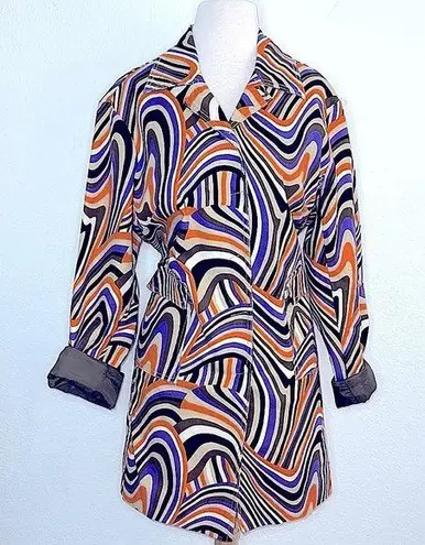 Ideology color waves jacket beautiful stretchy fabric gives a curvy sexy look