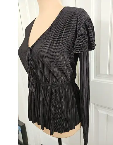 ZARA  black plisse ruffle top Sz M Keyhole Neck Long Sleeve Elastic Waist