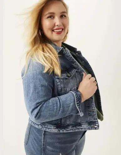 Molly & Isadora NWT Target Plus Size Denim Trucker Jacket in Medium Wash Size 4X Blue