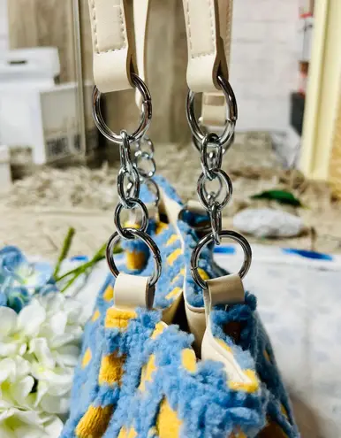 Sherpa Honeycomb Purse Multiple