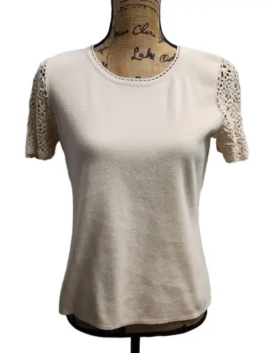 Designers Originals Top Womens Size Large Beige Short Sleeve Crochet Sleeves