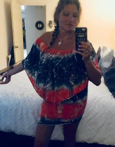 Shoreline GORGEOUS dress, off shoulder sz S