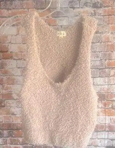 POL  fuzzy soft cropped tank NWT