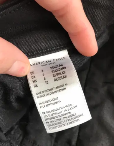 A&E Skinny Slacks Black Size 6