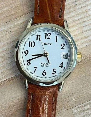 Timex Indiglo Ladies Watch Genuine Leather Strap White Dial Gold Case