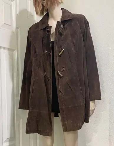 BRADLEY BAYOU Brown Suede Leather Horn