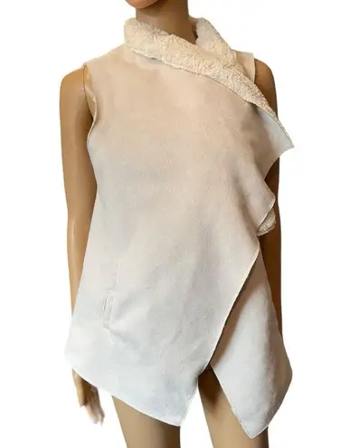 Andrew Marc Marc New York Andrew Mark Cream Faux Fur Neutral Open Face Soft Luxe Vest - Image 3