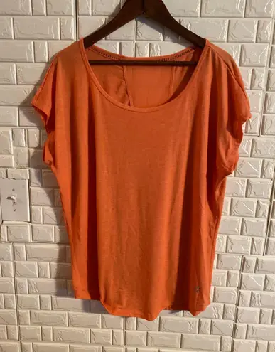 Nine West Active woman's short sleeve T-shirt  27 length x 21 width