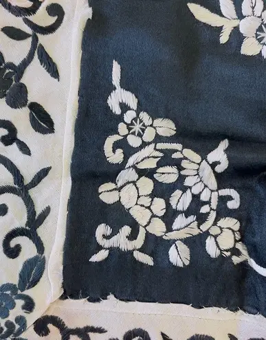 Antique Traditional Chinese hand embroidery fully handmade silk tops for collect Black Size 6