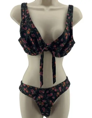 Peek & Beau Fuller Bust Underwire Bikini Top Winter Floral 34F Black Size undefined