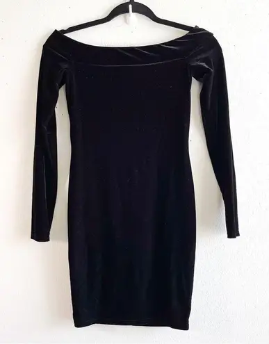 Bailey 44 Dress Black Stroke of Midnight Off-the-Shoulder Velvet Cocktail Sz XS