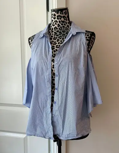 Worthington striped white and blue button up shirt blouse cold shoulder