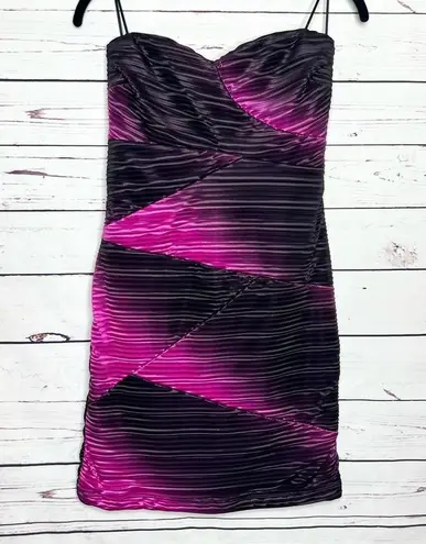 Bailey blue Strapless Black & Pink Textured Mini Dress Size Medium