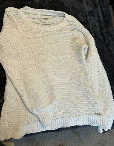 Abercrombie & Fitch Sweater