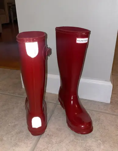 Hunter Tall Glossy Red Rainboots