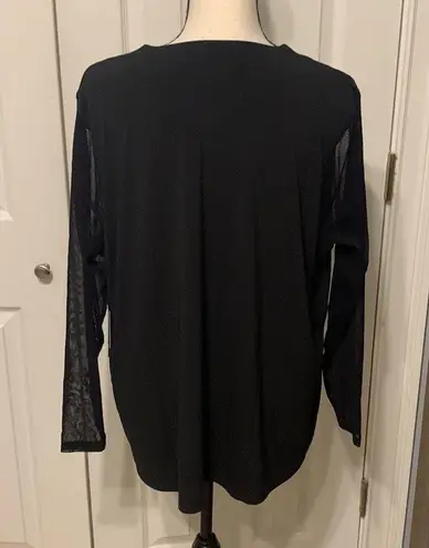 T Tahari  V Neck Illusion Sleeve Plus Top