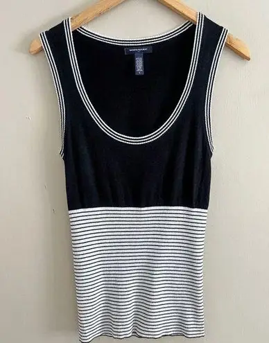 Banana Republic  sweater vest black and white striped sleeveless scoop neck