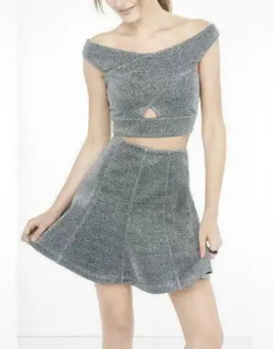 EXPRESS NWT  Silver Metallic Criss Cross Cut-Out
Crop Тор S and Matching skirt 2